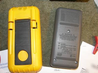 Fluke 88 automotive digital multimeter meter case extra