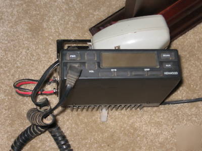 Kenwood transceiver tk-930, tk-940, TK480 w/ chargers