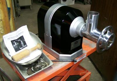 Hobart chopper/grinder model # 4722-very sharp 