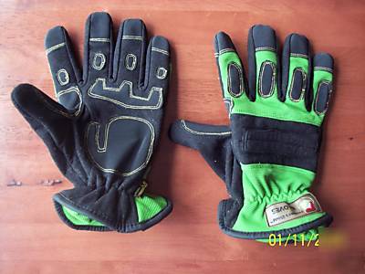 New extrication gloves size large