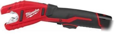 New milwaukee 2471-22 M12 cordless tubing cutter 2 bat.