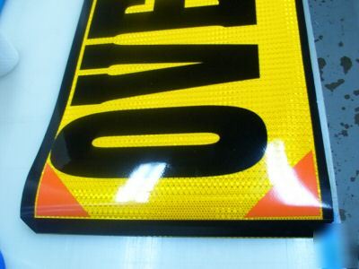 Oversize load magnetic reflective sign 18