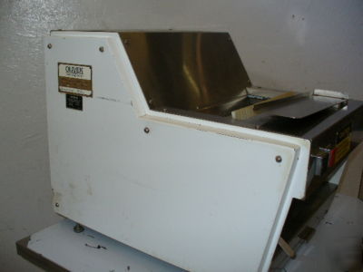 Used oliver bread slicer model 711 good condition