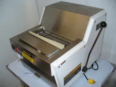 Used oliver bread slicer model 711 good condition