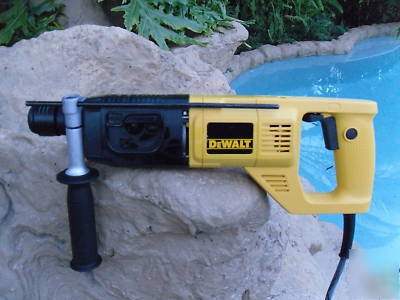 New dewalt DW557K 1