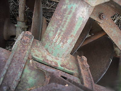 John deere 14' wheel disk disc hyd lift pull type nice