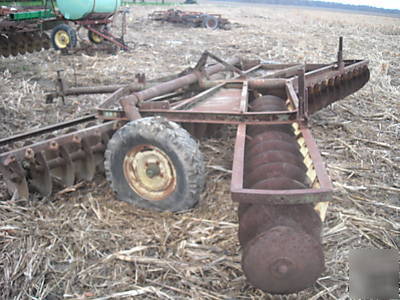 John deere 14' wheel disk disc hyd lift pull type nice