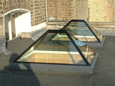 Rooflight skylight frameless glass design