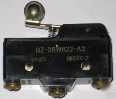 Honeywell microswitch bz-2RW822-A2 snap plunger switch