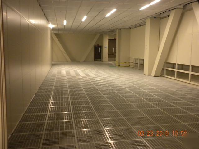 Plascore class 1 cleanroom system huntair ceiling grid