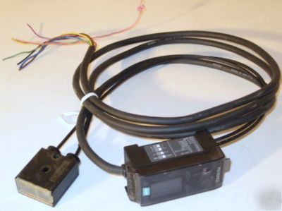 Keyence cz-K1P pnp rgp fiber op proximity sensor 12-24V