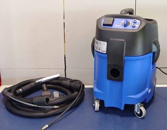 New nilfisk alto attix 5 wet & dry vac-brand in the box