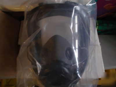 New north 54001 full face respirator size - no 