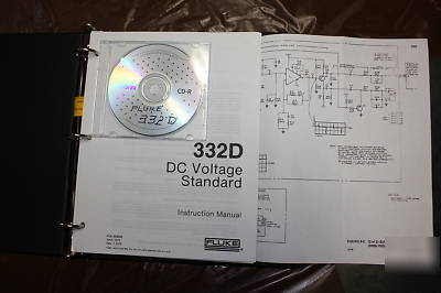 Fluke 332D/ab voltage standard/calibrator with manuals